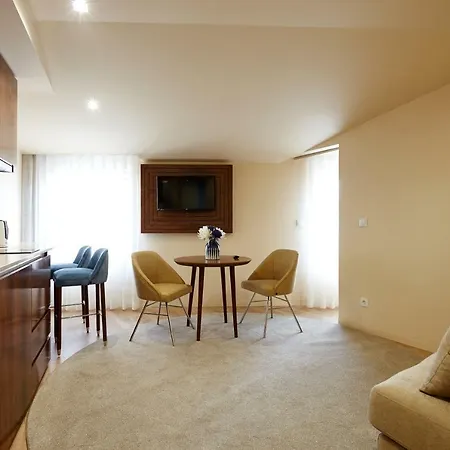 Signature Os Terceiros Apartment Braga